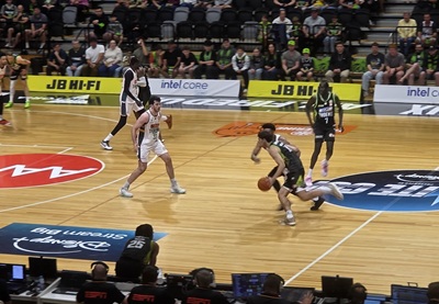 Phoenix Loss In Traralgon - 99.5 & 99.9 Gippsland's TRFM